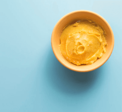 How to home made a turmeric clay face mask for lightening your skin？
